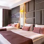 Hane Sun Elite Hotell