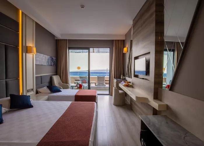 Hane Sun Elite 5* סייד